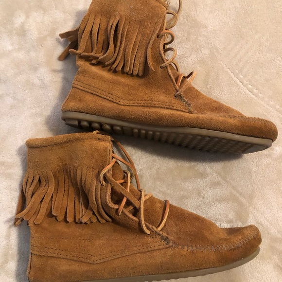 minnetonka tramper boot